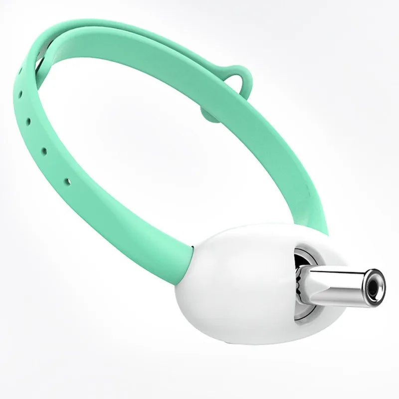 Engage Your Cat with the Innovative KittyLazer™ - Adjustable Teasing Laser Collar for Endless Fun!
